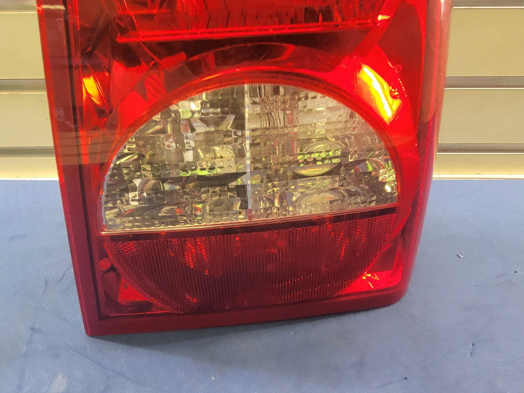 🔥2008-2012  DODGE CALIBE Rright passenger Tail Light Assembly