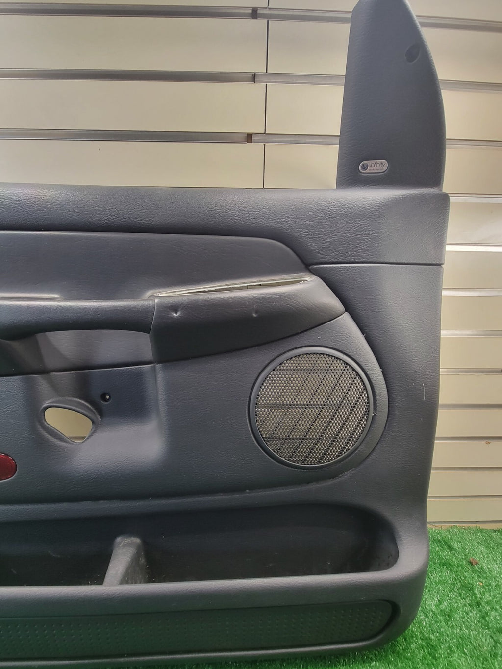 🔥2002-2005 DODGE RAM 1500 2500 Front LH Driver Door Trim Panel Black OEM D11