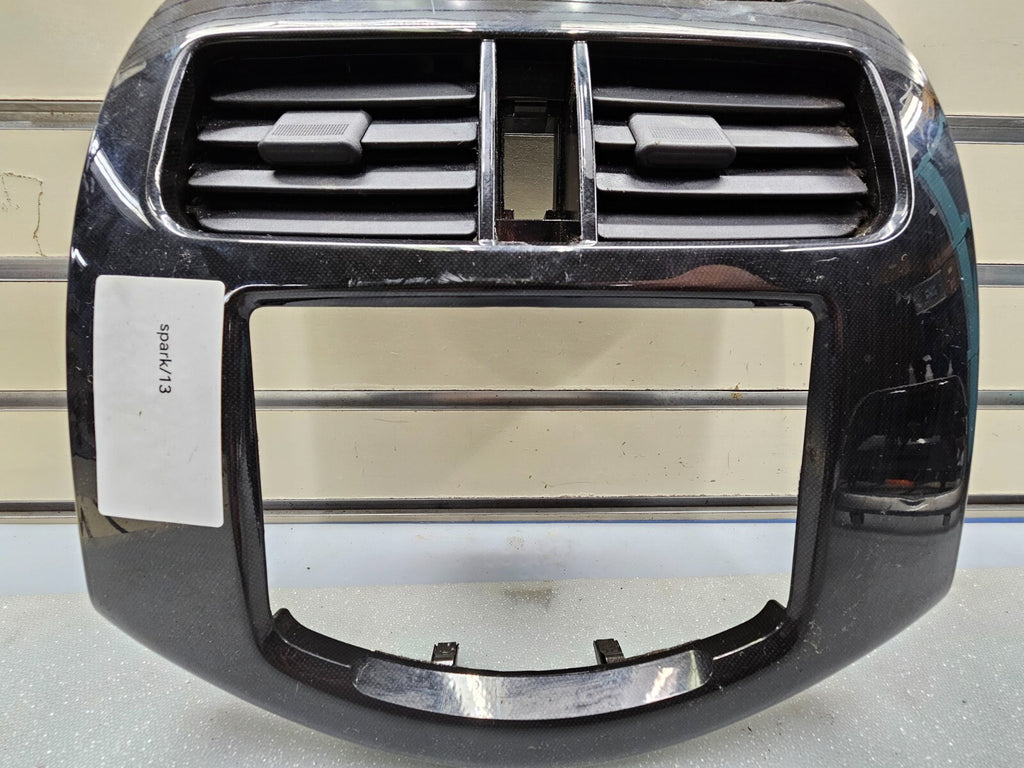 🔥11-15 Chevy SPARK Center Dash Radio Stereo Display Bezel Trim Panel Black OEM