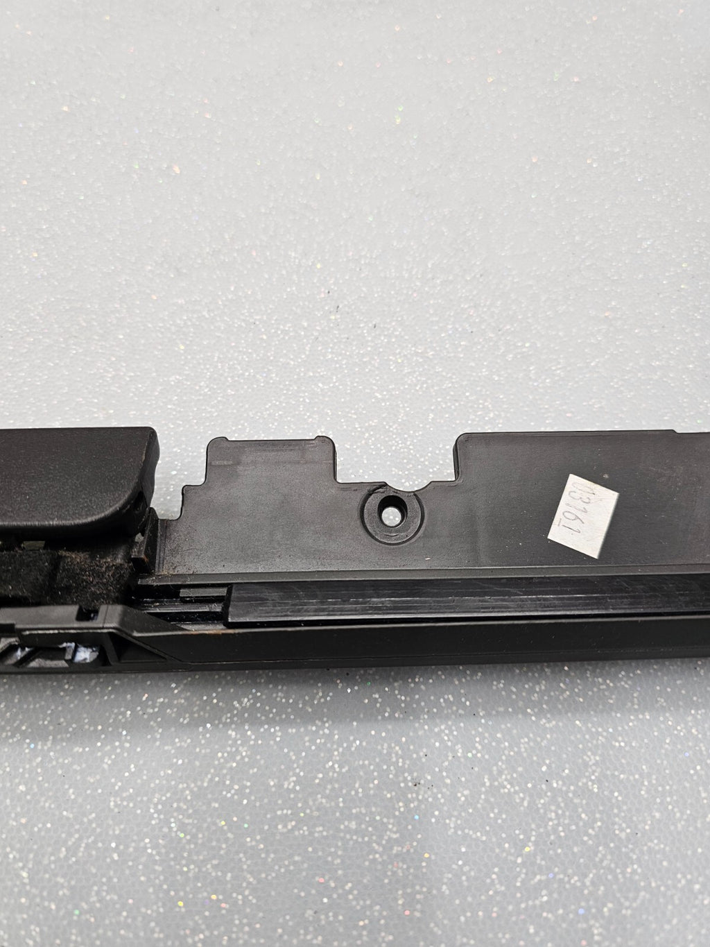 05-12 Nissan Pathfinder 05-19 Frontier Xterra Glove Box Latch Handle Compartment