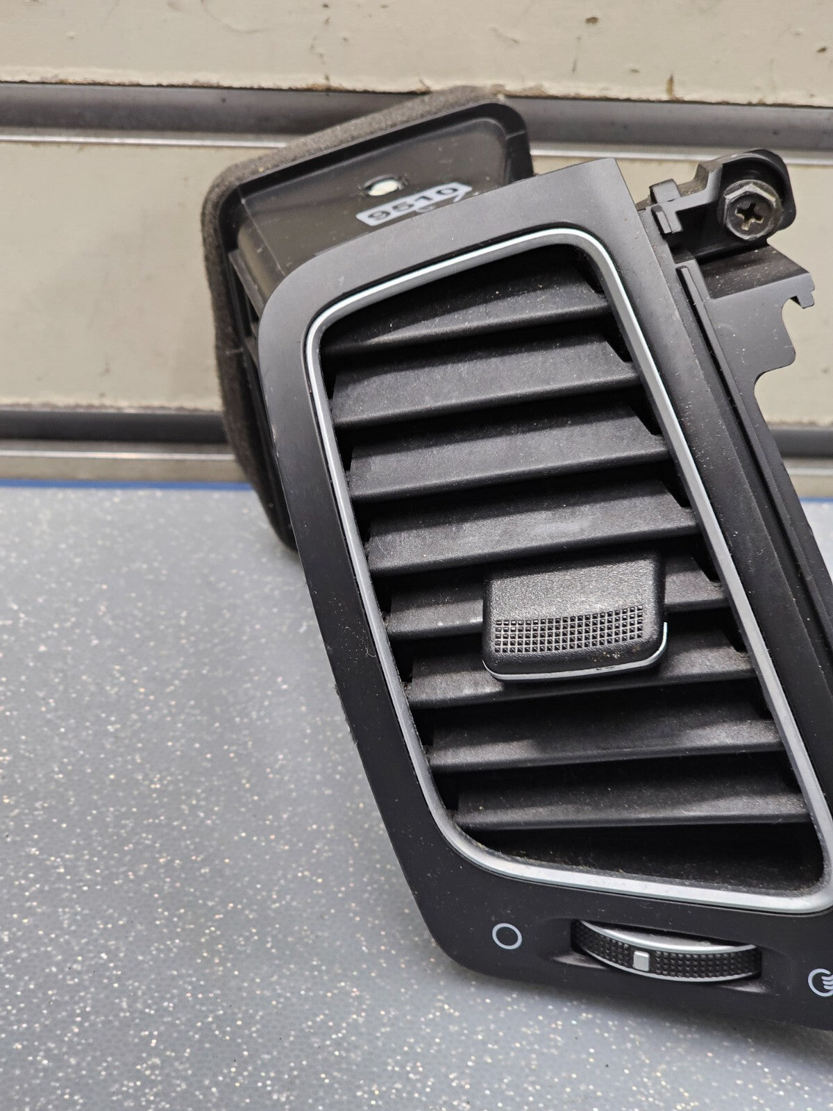 🔥14-15 KIA Sorento Left Driver Center Dash Air Vent Heater Conditioning Black
