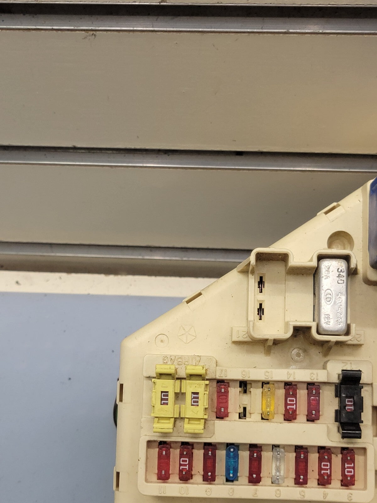 🔥1998-2002 Dodge Ram 1500 2500 3500 interior Dash CABIN Fuse box panel OEM
