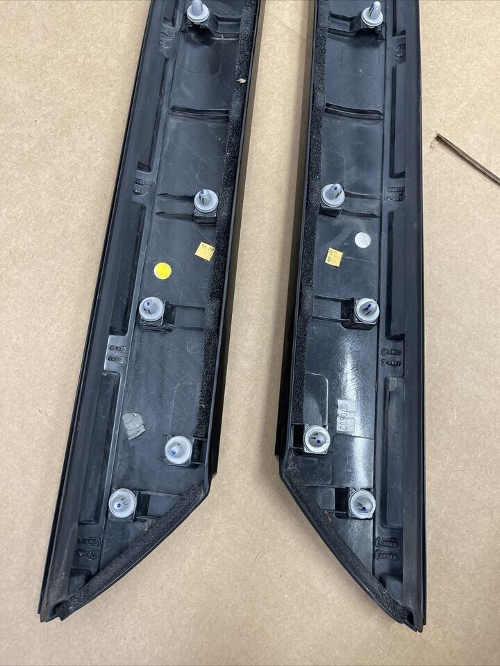 10-13 Kia Soul Front Left/Right Windshield Pillar Garnish Molding Panel Trim Set