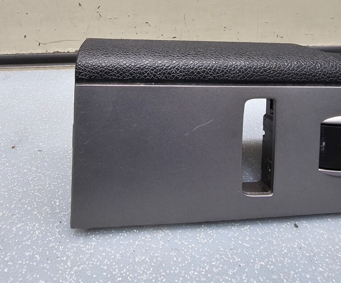 07-10 CHEVY SILVERADO GMC PASSENGER RIGHT SIDE POWER WINDOW SWITCH SILVER WS47