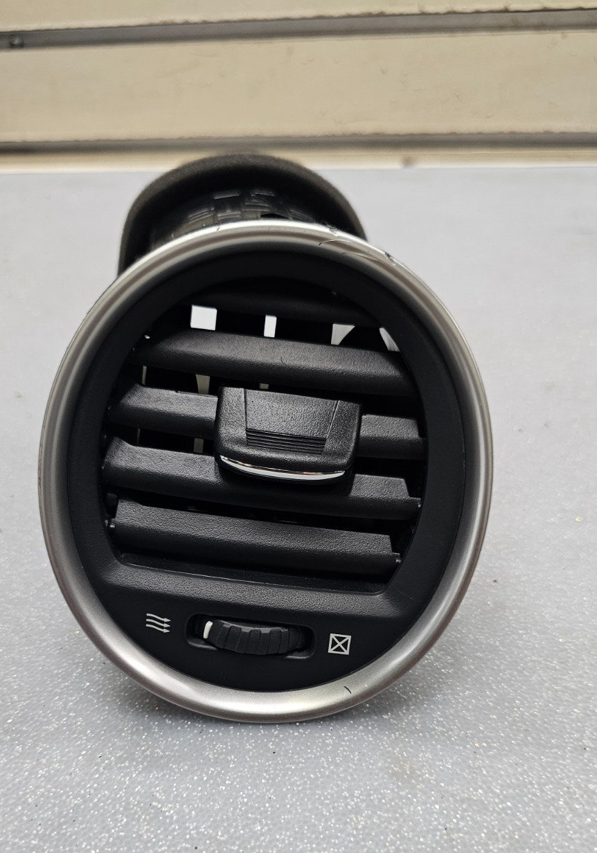 🔥13-20 INFINITI JX35 QX60 FRONT SIDE DASHBOARD AIR VENT GRILLE TRIM