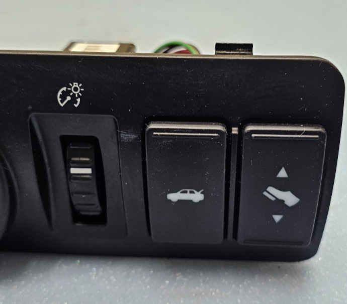 🔥05-07 Five Hundred Taurus Montego Fog Headlight Lamp Dimmer Trunk Switch Black