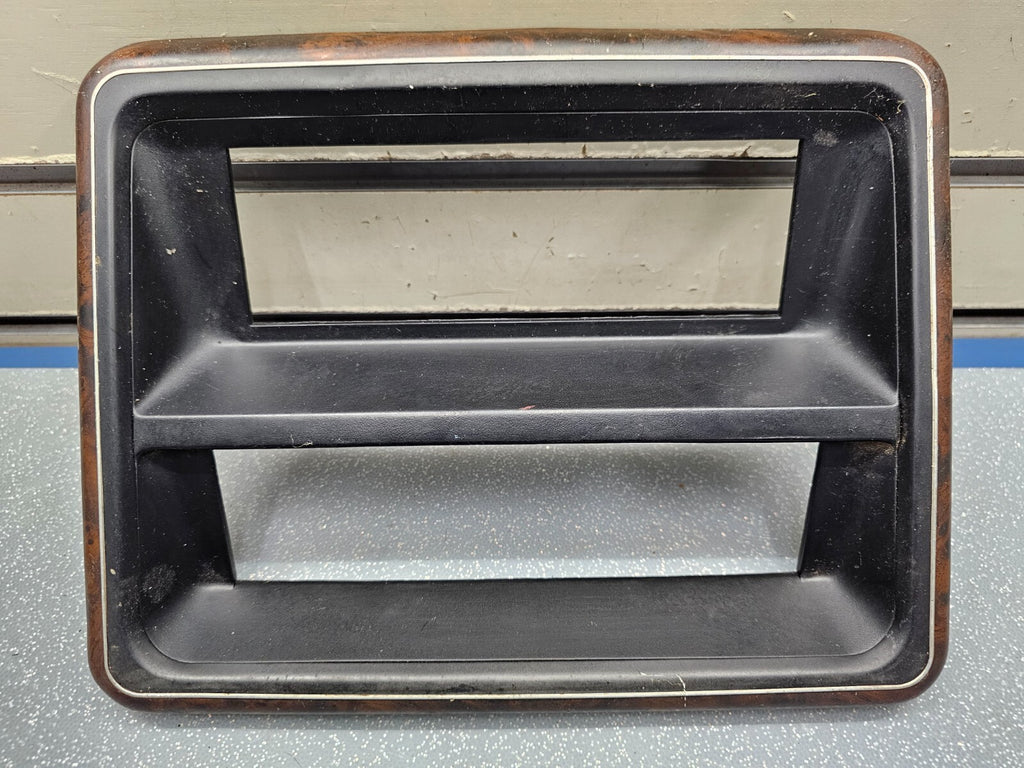 87-91 Ford F150 F250 Bronco Center Dash Radio Stereo Bezel Trim Panel Wood/Black