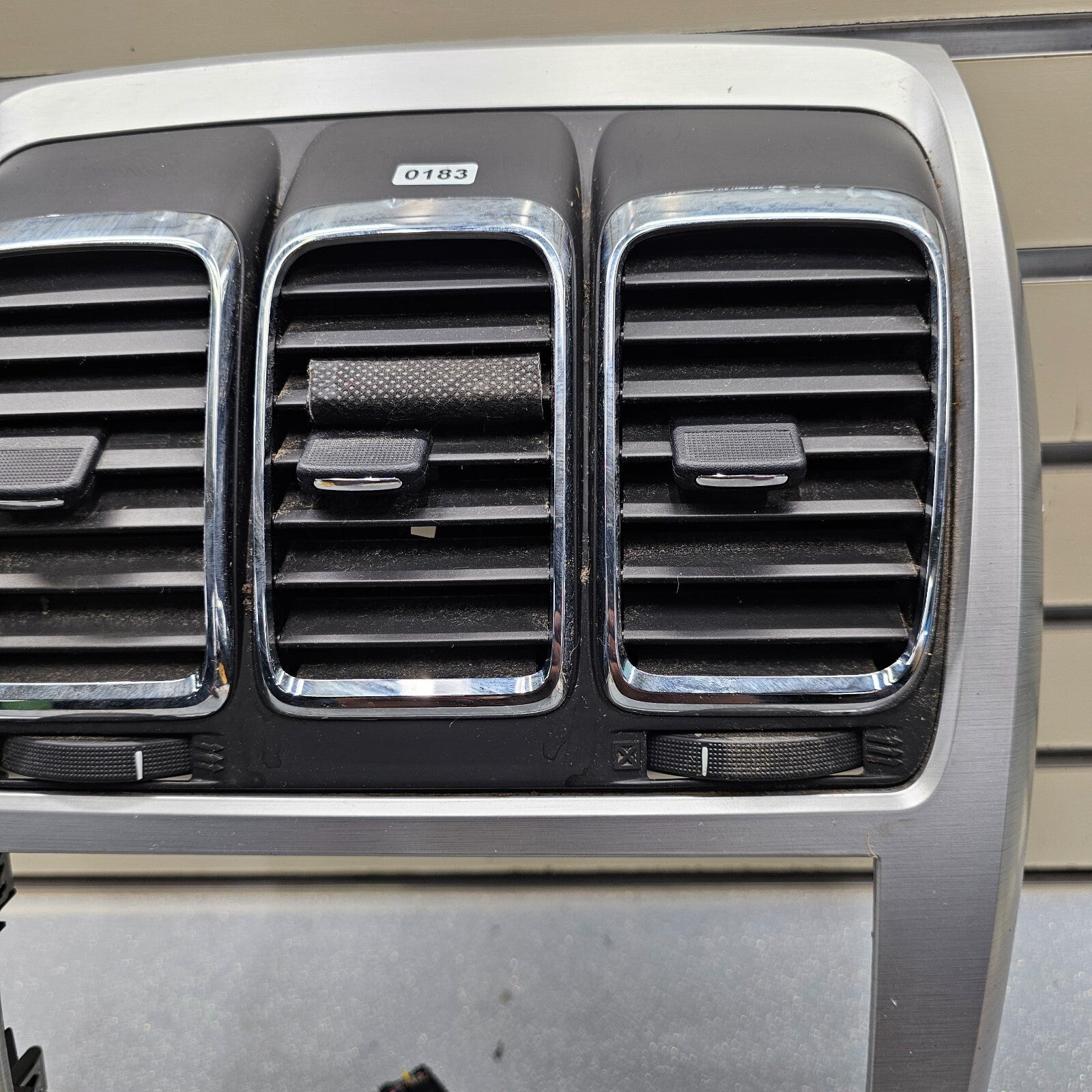 🔥07-12 GMC Acadia Center Dash Radio Bezel Climate Control Trim Panel Silver OEM