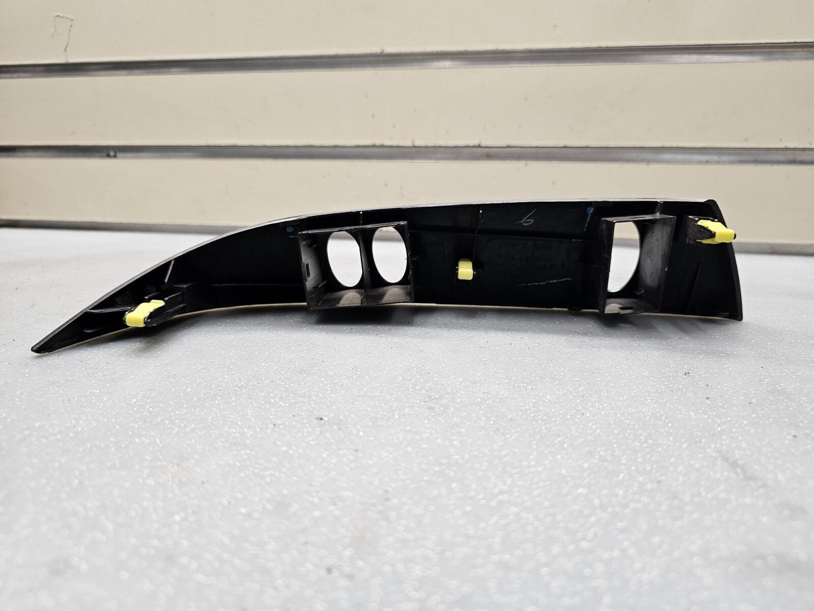 🔥04-10 Toyota Sienna Dash Hazard Defrost Light Door Switch Trim Bezel Silver