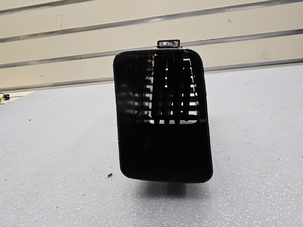04-09 Legacy Outback Dash Front RIGHT Air Vent Heater Conditioning Filter Black