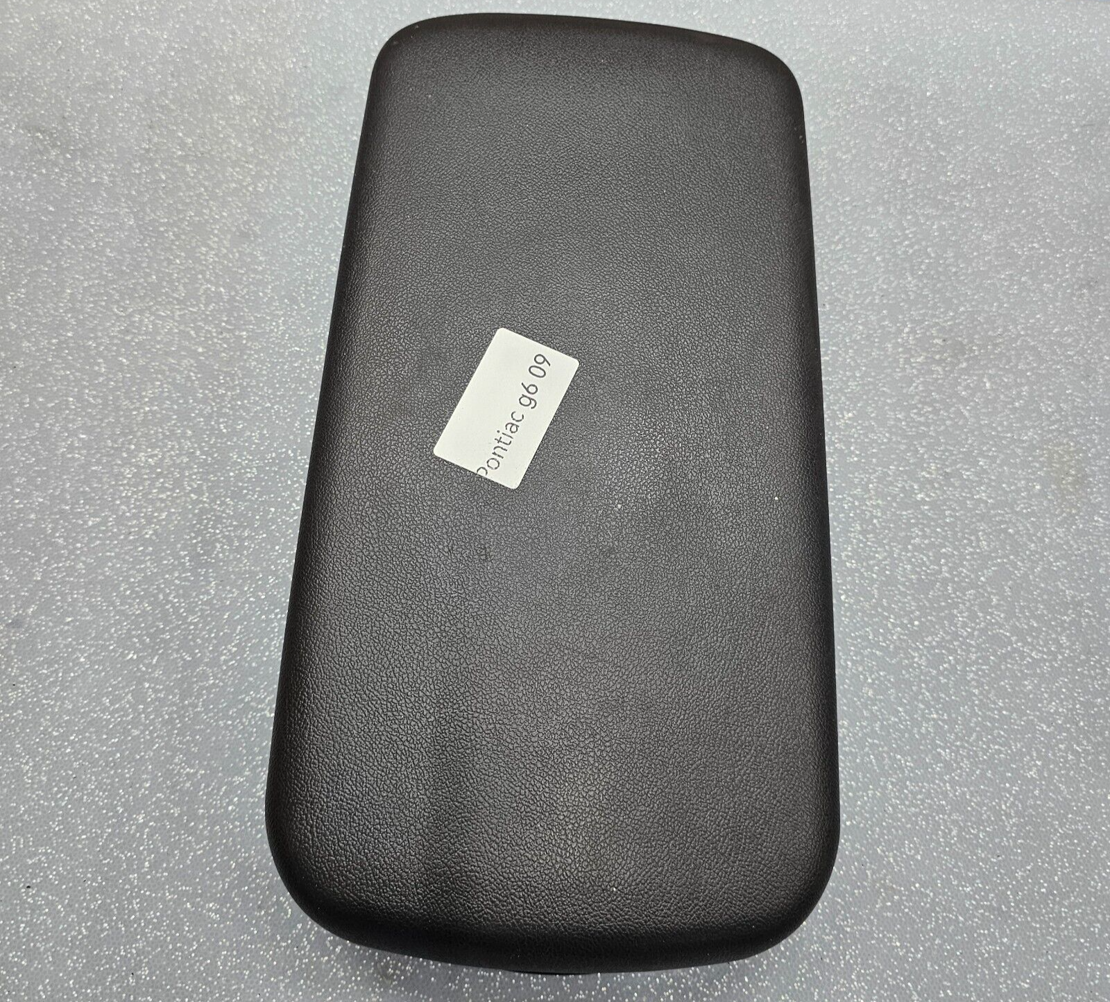 🔥05-10 Pontiac G6 Front Center Console Lid Arm Rest Top Pad Leather Black OEM