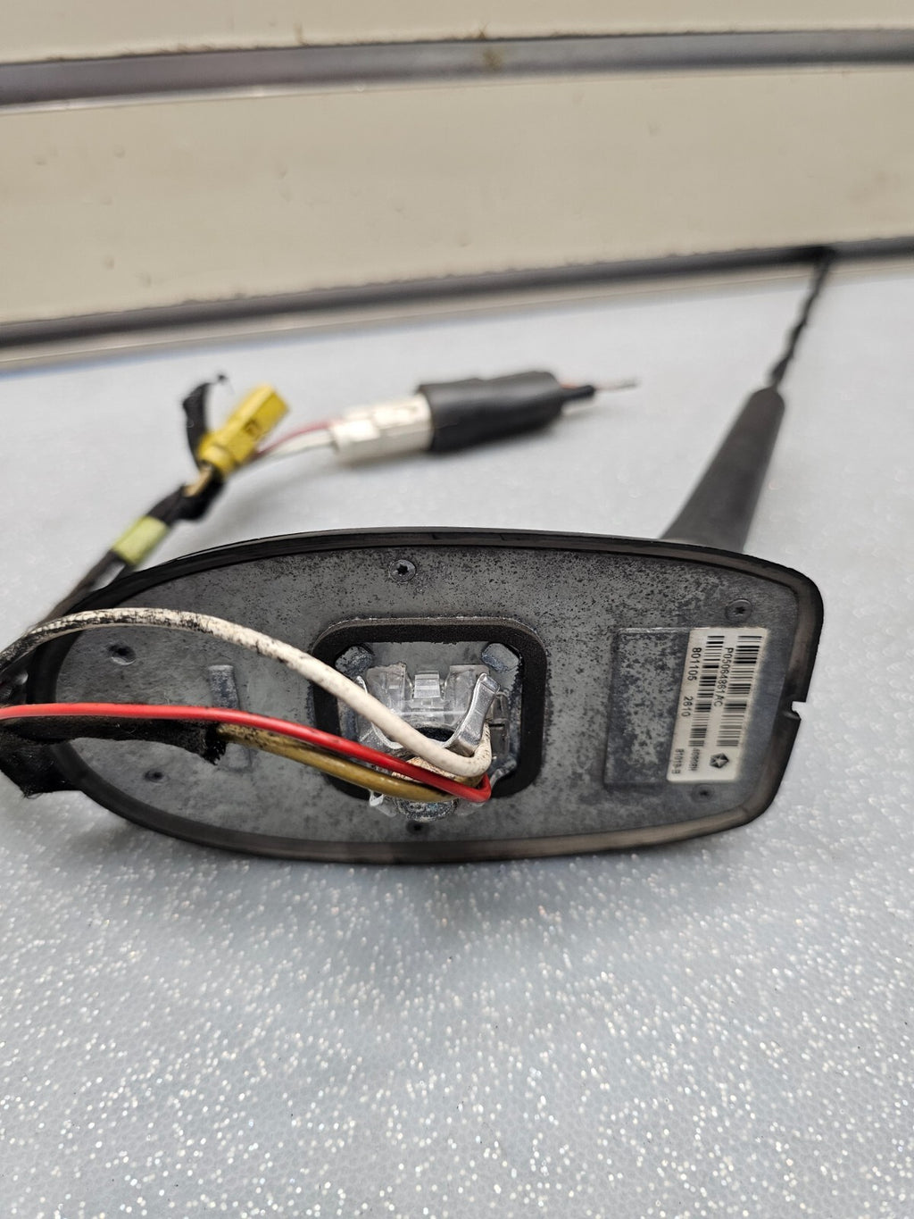 🔥11-12 JEEP LIBERTY SATELLITE RADIO GPS UCONNECT ANTENNA JL