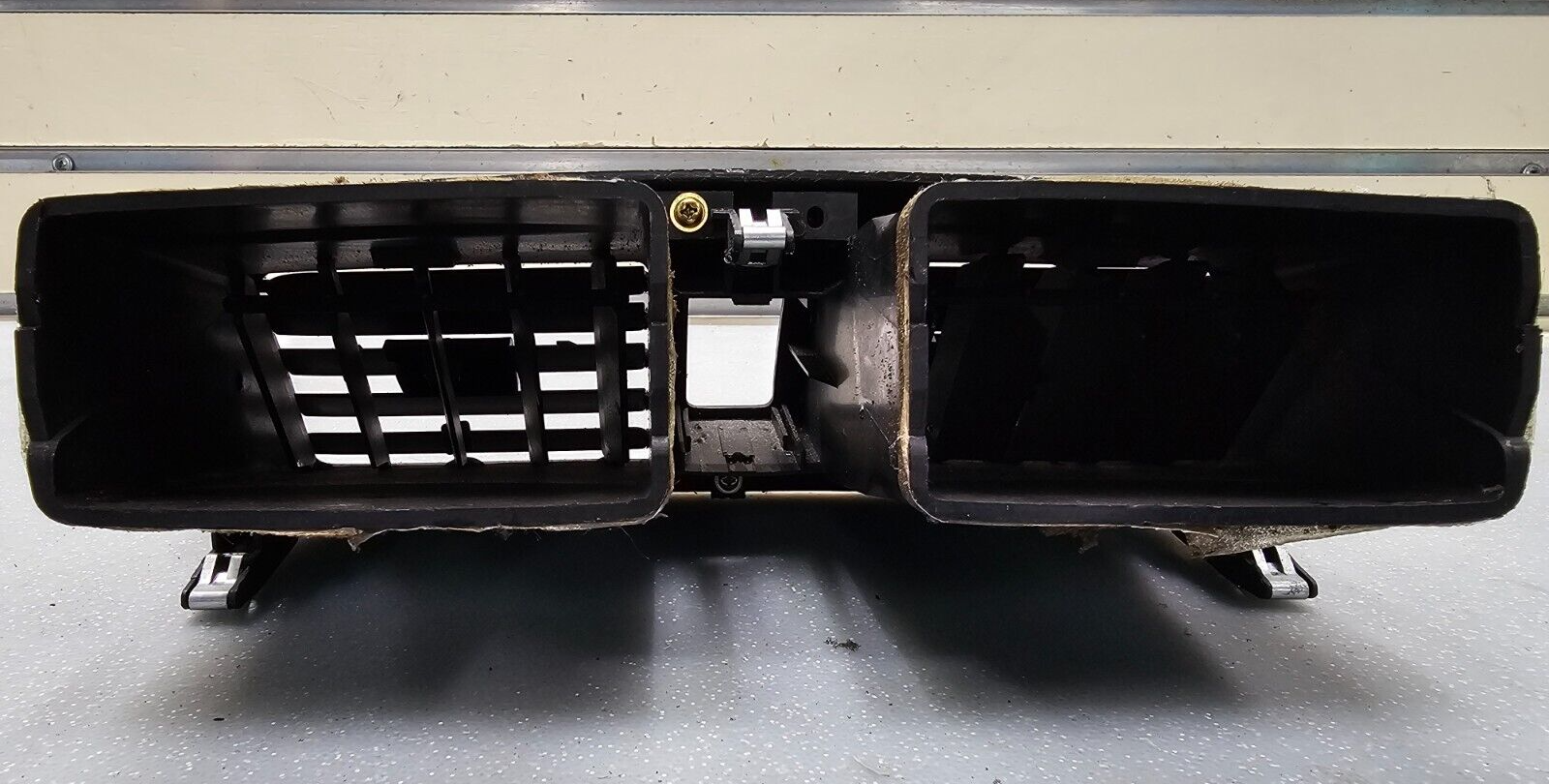 🔥00-04 Toyota Avalon Center Dash Air Vent Filter Heater Conditioner Black OEM