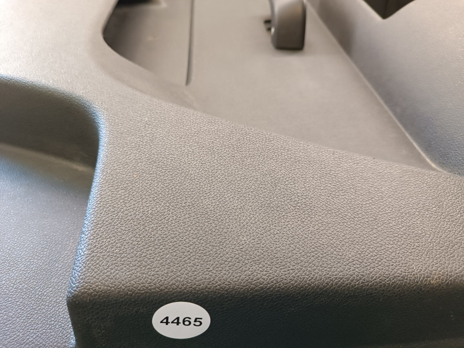 🔥07-09 Chevy Silverado Avalanche GMC Sierra Front Passenger Door Panel GRAY D19