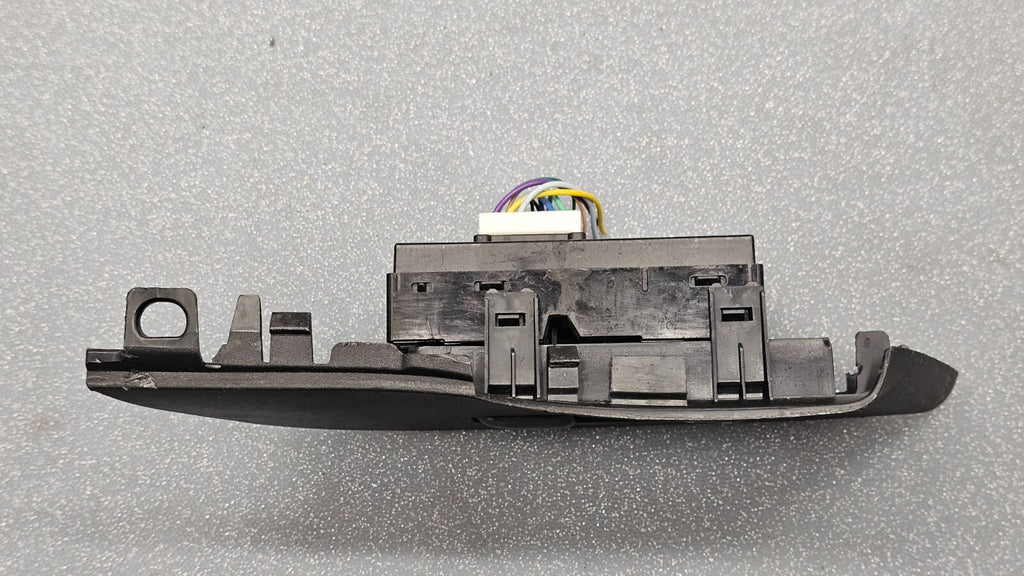 13-16 Altima Right Passenger Power Door Window Control Switch Assembly Black