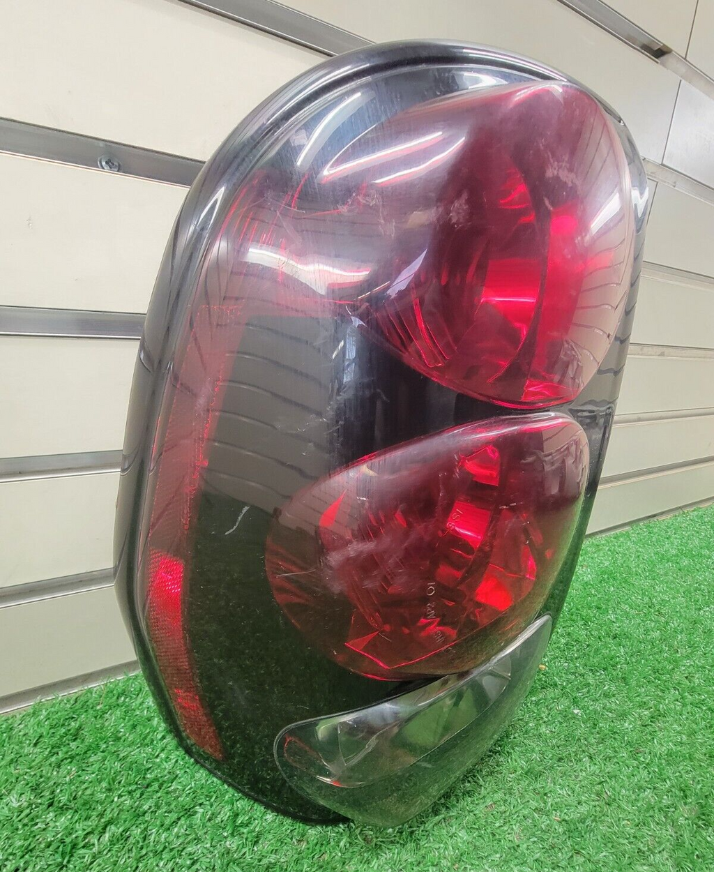 🔥02-09 Chevy TRAILBLAZER REAR LEFT Driver Tail Light Lamp Assembly Chrome OEM