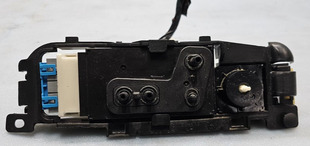 🔥00-05 SEVILLE DEVILLE FRONT LEFT DRIVER SIDE SEAT ADJUSTER SWITCH ASSEMBLY