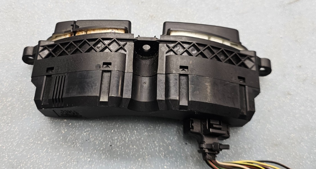 🔥00-04 Ford Focus AC Heater Climate Temperature Air Rear Defrost Dash Switch