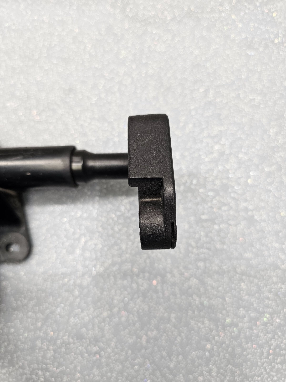 🔥01-07 Dodge Caravan Town & Country Rear Vent Window Motor Actuator Assembly RH