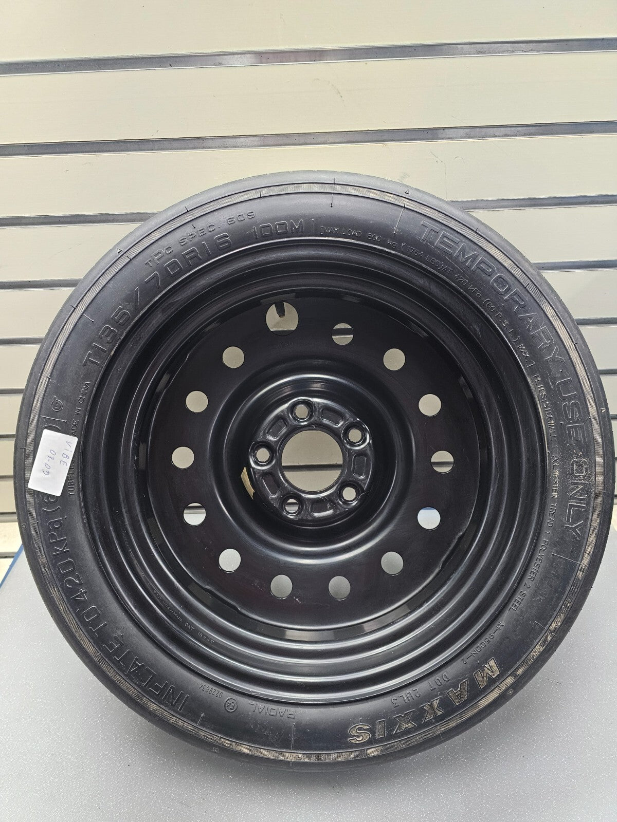 03-09 PONTIAC VIBE SPARE TIRE/PV