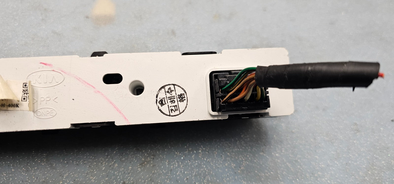 🔥03-09 KIA SORENTO Digital Clock Display Screen Black OEM