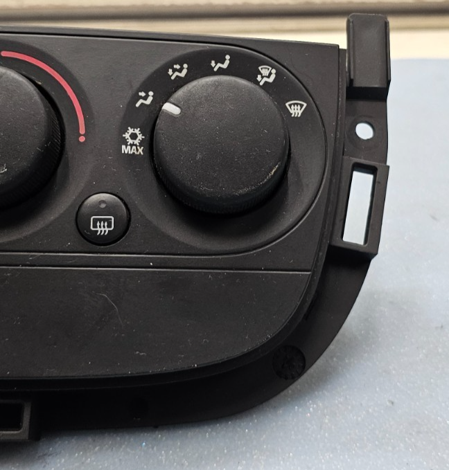 05-09 Montana Relay Uplander Terraza Dash Temperature AC Heater Climate Control