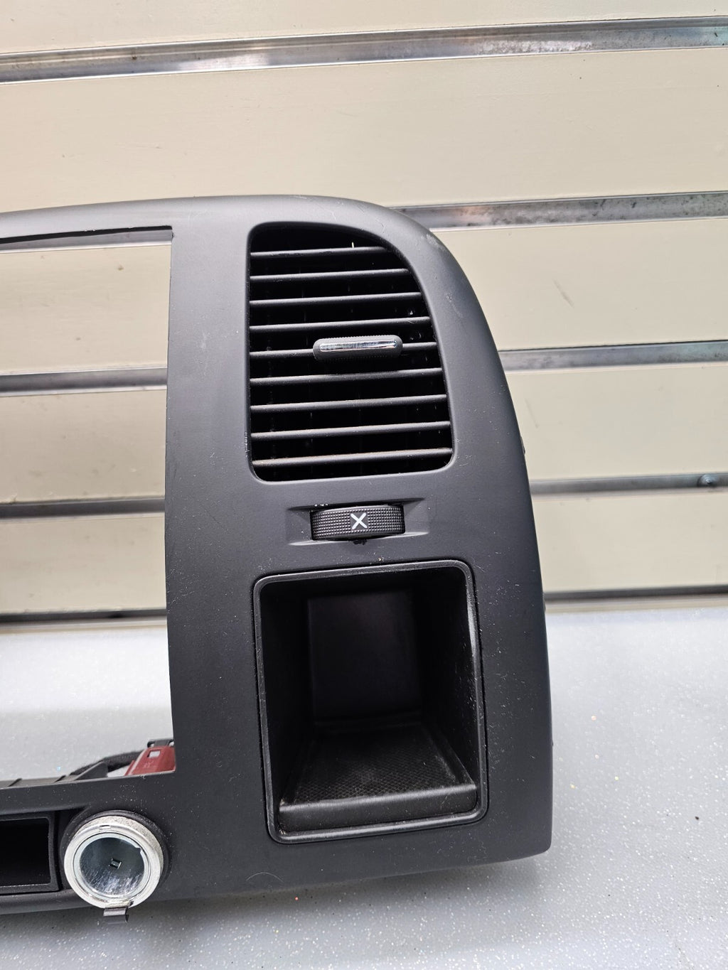 🔥07-14 Silverado SIERRA Center Dash Radio Bezel AC Climate Trim 2 Vent BLACK B6