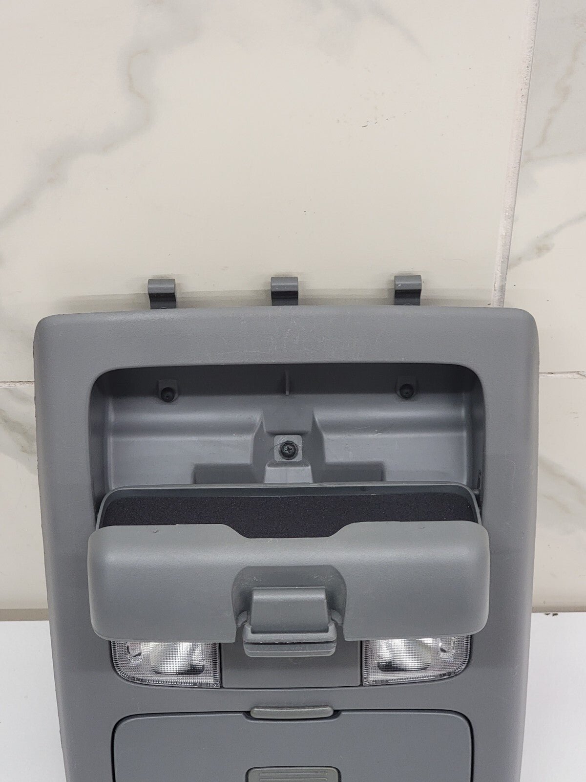🔥05-11 Toyota Tacoma Overhead Roof Mounted Console OEM GRAY