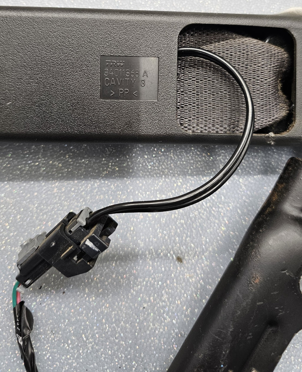 🔥2009-2016 Chevy Impala Front Left Driver Seat Belt Buckle Assembly Black