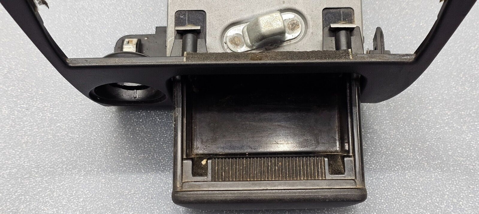 🔥93-97 TOYOTA COROLLA DASH CENTER ASH TRAY TRIM PANEL BEZEL INTERIOR BLACK OEM