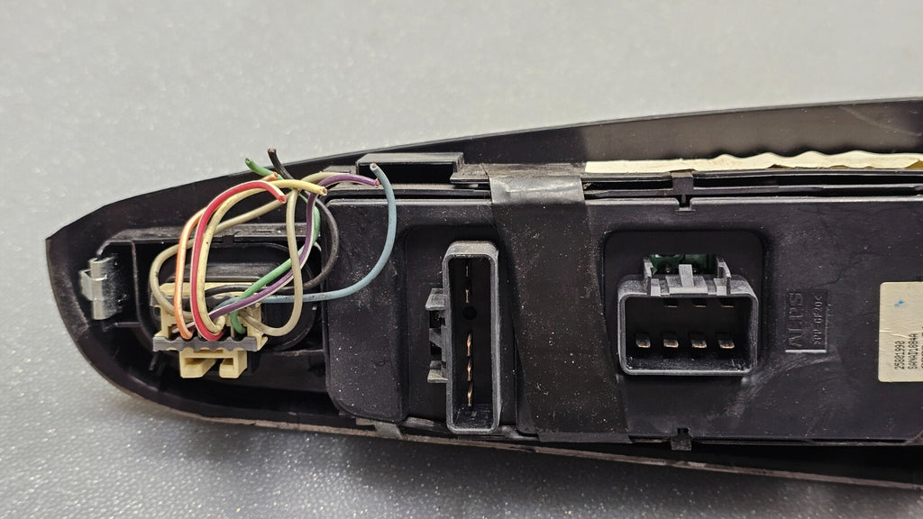 🔥05-08 Pontiac G6 Left Driver Master Power Door Window Switch Assembly SILVER