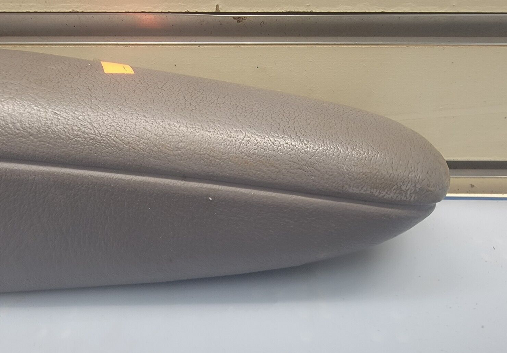 🔥01-07 Dodge Grand Caravan Town &Country Front Right Seat Arm Rest Plastic GRAY