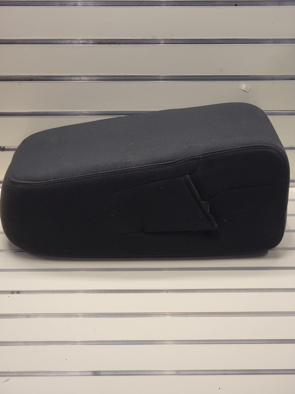 07-13 SILVERADO SIERRA Center JUMP SEAT Armrest 2 CUP Holder BLACK CH40 JS5