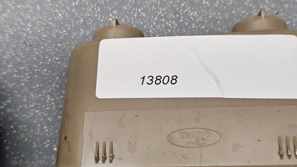 🔥05-07 Five hundred Montego Right Passenger Power Window Switch Tan