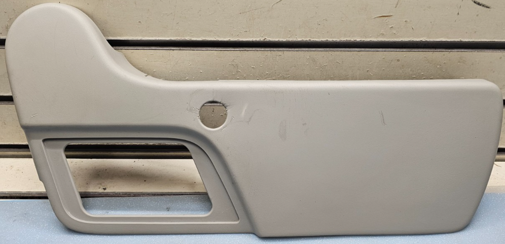 🔥07-14 Silverado Sierra Front Right Passenger Seat Switch Trim Cover Panel Gray