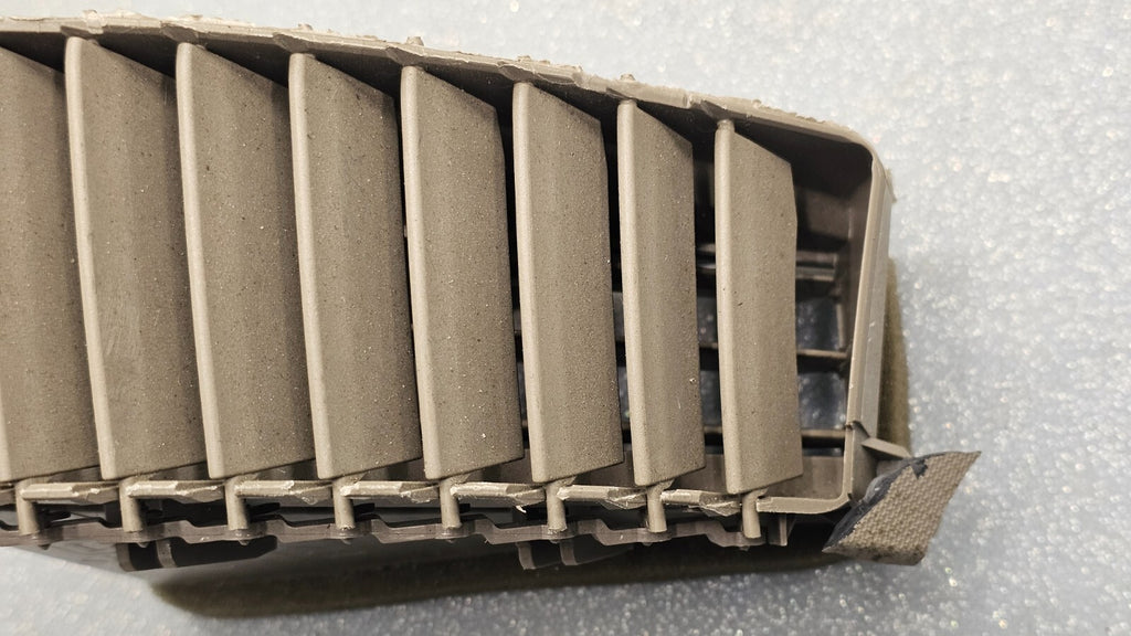 🔥 05-06 NISSAN ALTIMA DASH RIGHT PASSENGER AIR VENT HEATER CONDITIONING TAN