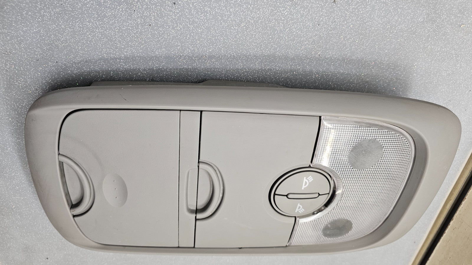 🔥03-09 Kia Sorento Overhead Console Dome Map Light Lamp Storage Assembly Gray
