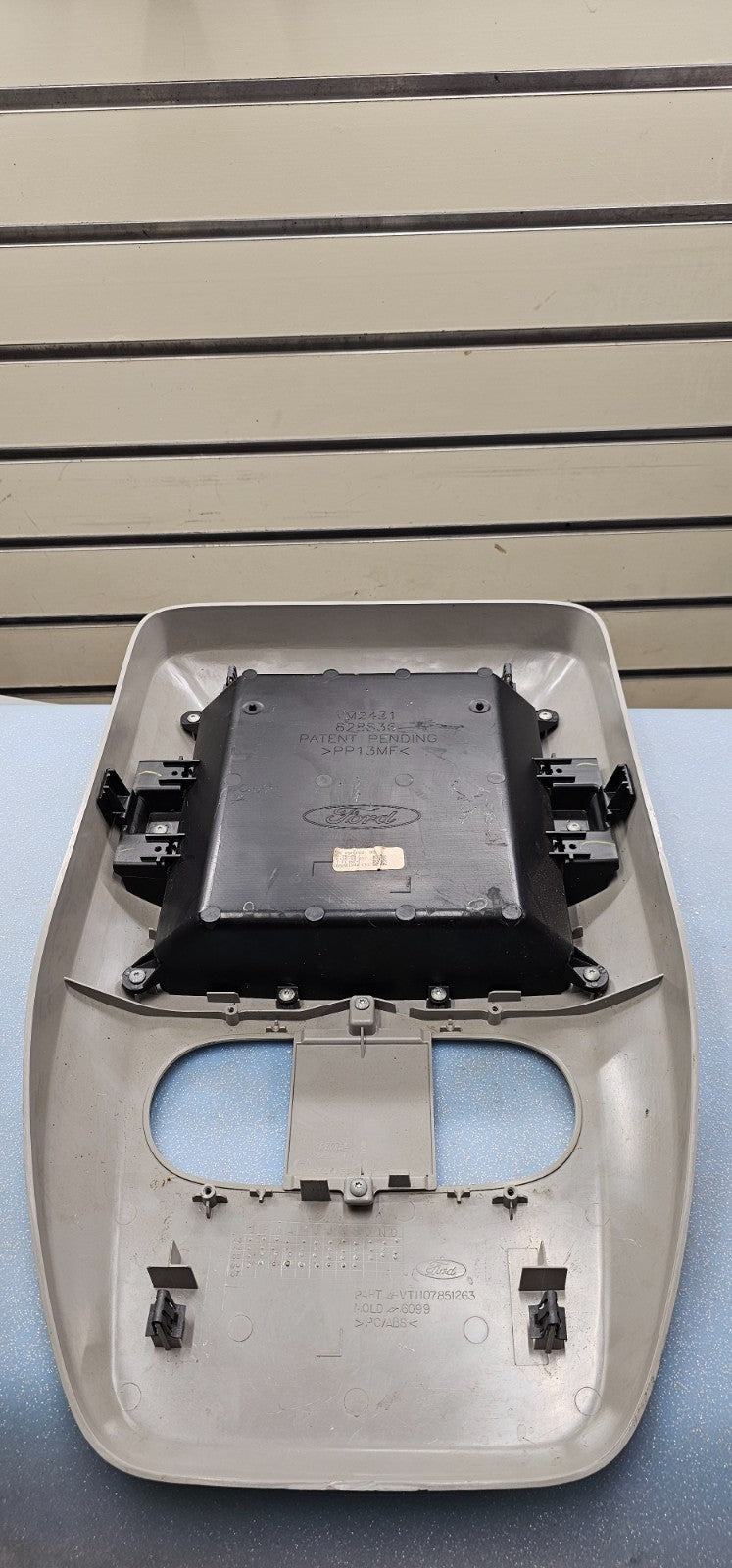 🔥04-08 Ford F-150 F150 Overhead Console DOME Light Lamp Roof Storage Tan