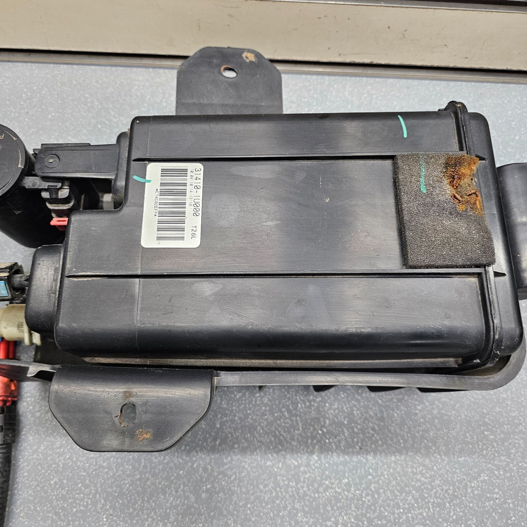 10-12 Santa Fe 11-13 Sorento FUEL VAPOR CHARCOAL EVAP EMMISION CANISTER ASSEMBLY