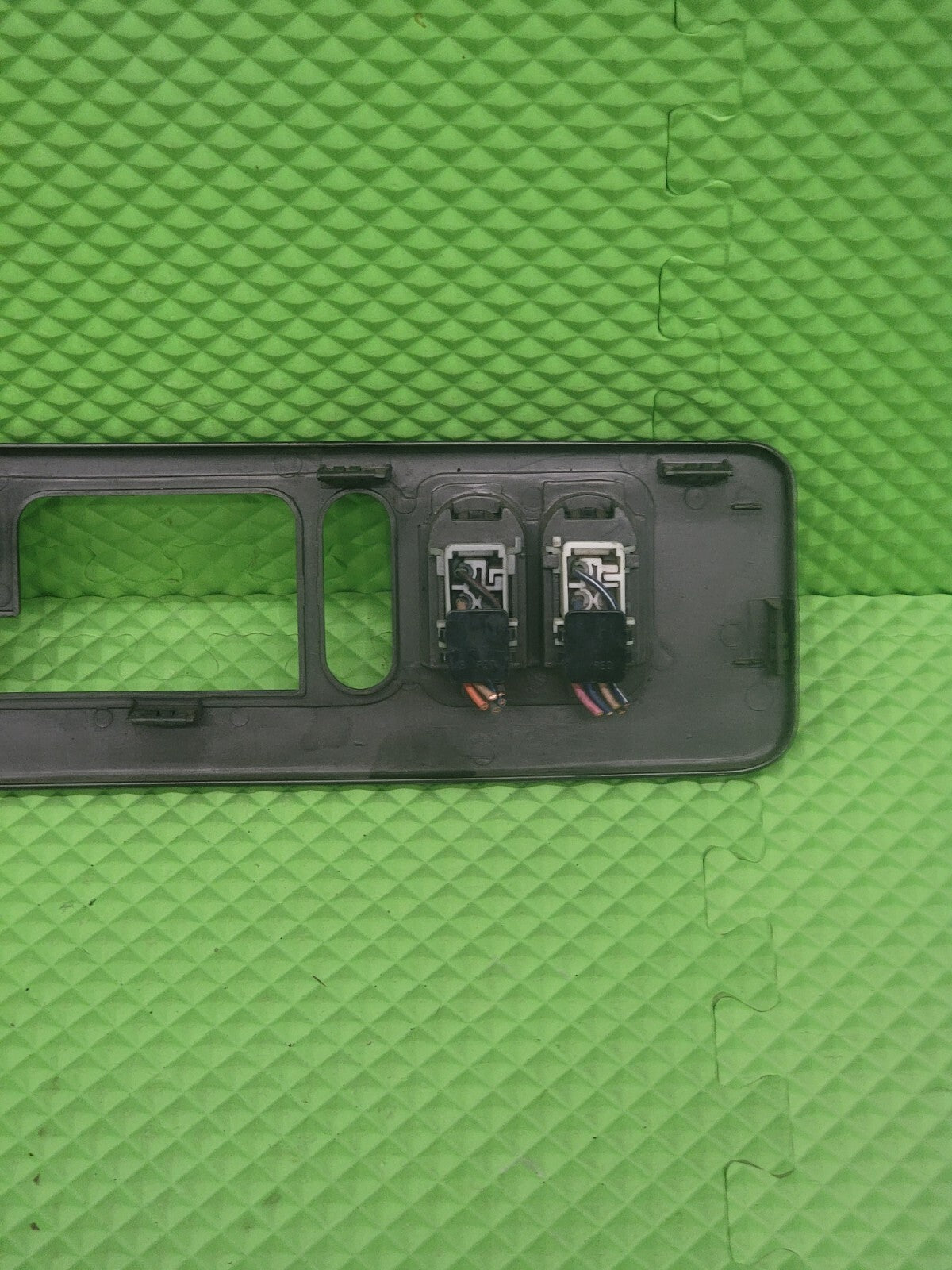 1988-1994 Chevy GMC C/K1500 Silverado Sierra Truck RH Interior Switch Gray SW44