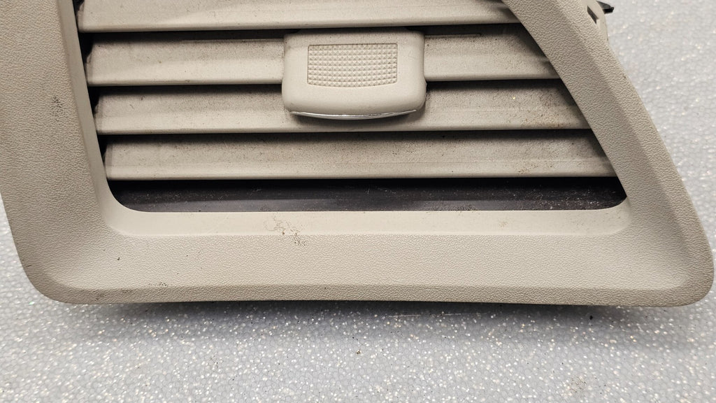🔥08-12 CHEVY MALIBU DASH LEFT DRIVER MASTER A/C AC AIR VENT HEATER PANEL TAN