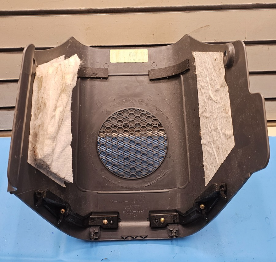 🔥03-11 OEM Honda Element Front Floor Center Subwoofer Speaker Cover Trim Black