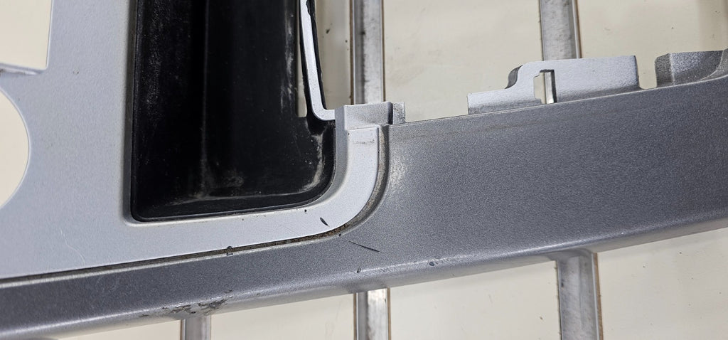 07-09 Equinox Center Dash Radio Climate Stereo Bezel Trim Panel SILVER B43