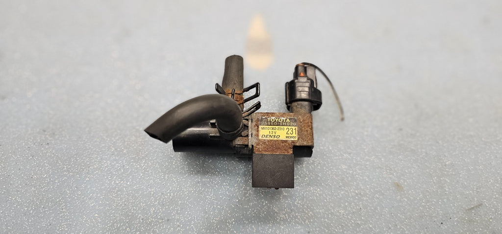 🔥97-04 Toyota Camry Avalon Duty Vacuum Switch Valve VSV Switching Solenoid OEM