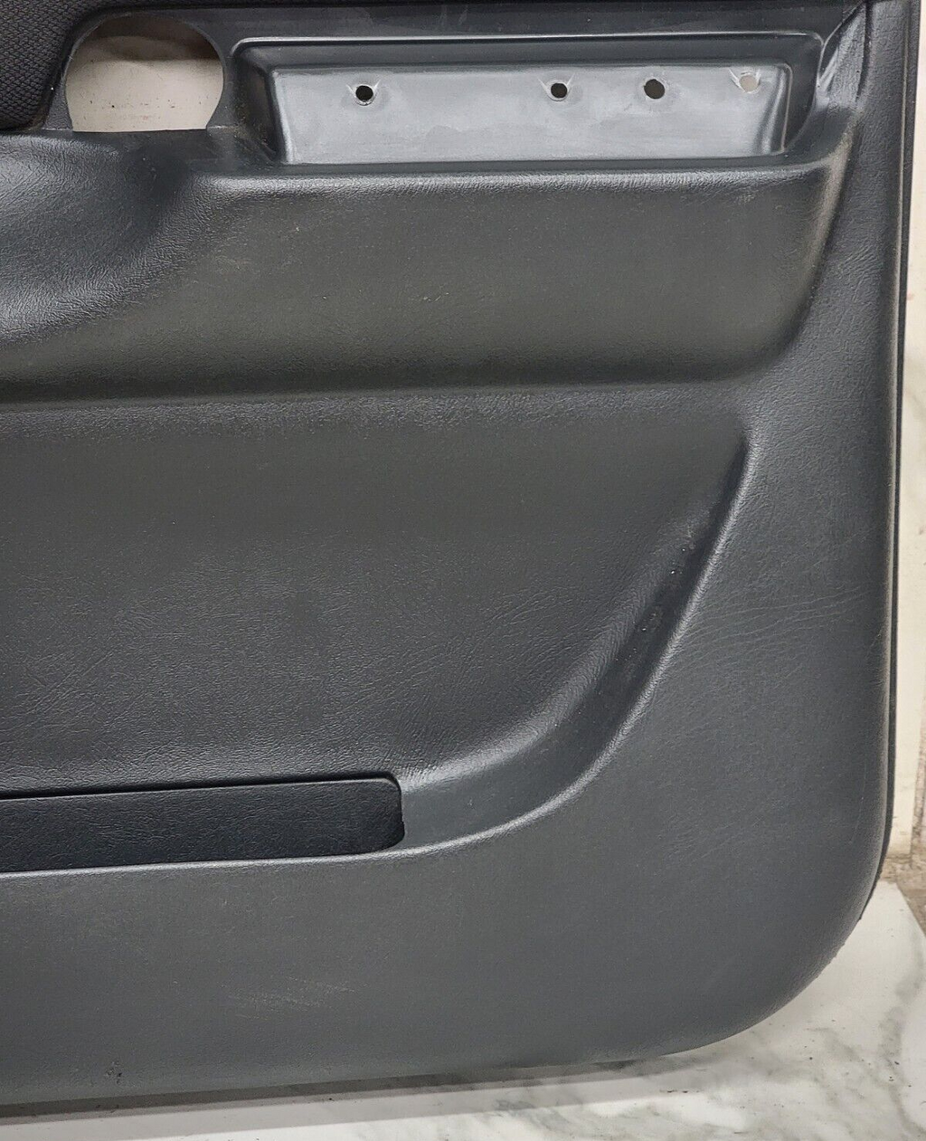 98-04 Chevy Blazer Jimmy S-10 GMC Sonoma Front Door Panels MANUAL OEM RIGHT GRAY
