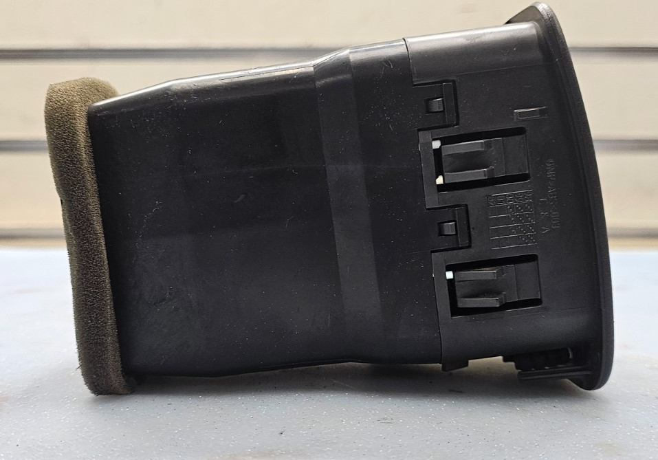 🔥99-06 Silverado Tahoe Dash Right Passenger Air Vent A/C AC HVAC Heater Black