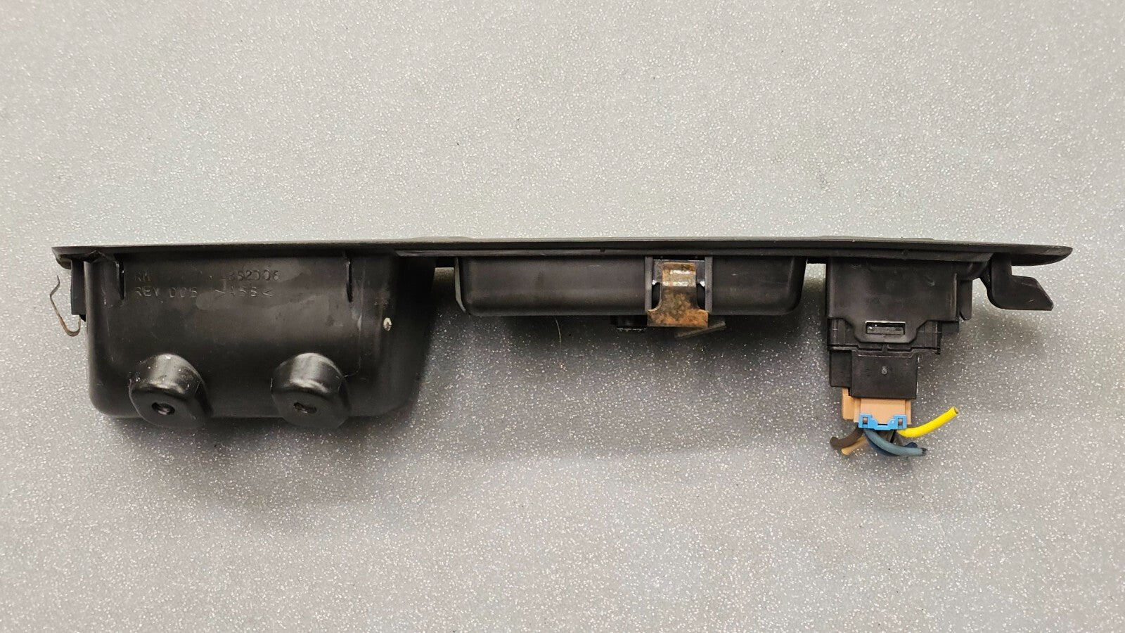 🔥06-08 Chevy Impala Right Passenger Power Window Switch Bezel Assembly Black