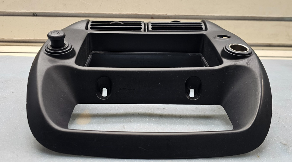 95-10 Ranger Explorer Center Dash Radio Stereo Display Bezel Trim Panel BLACK B2
