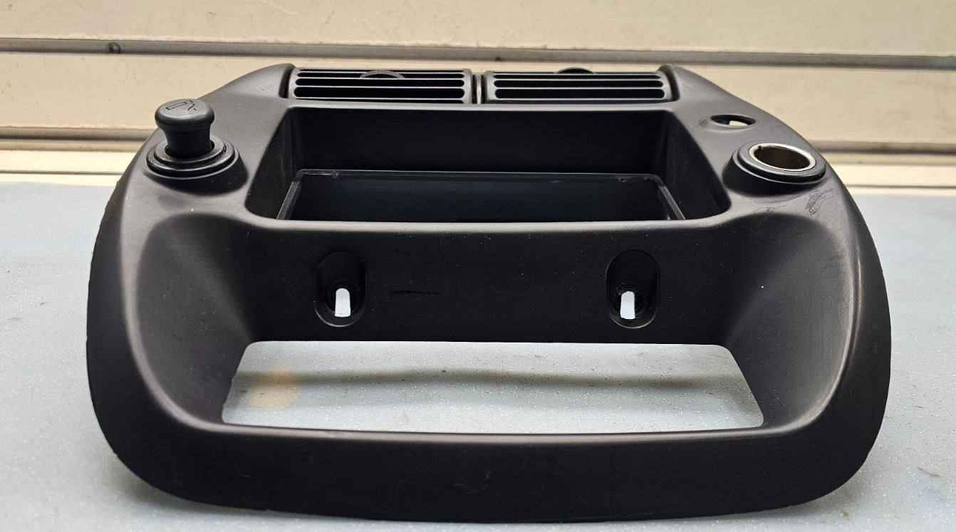 95-10 Ranger Explorer Center Dash Radio Stereo Display Bezel Trim Panel BLACK B2