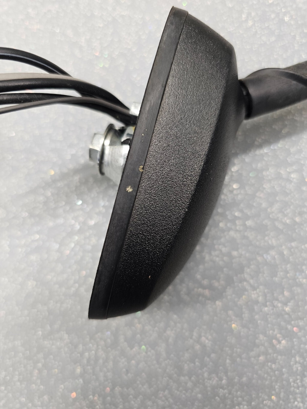 08-10 Acadia Traverse Enclave Roof Mounted Antenna OEM 25839396/AT